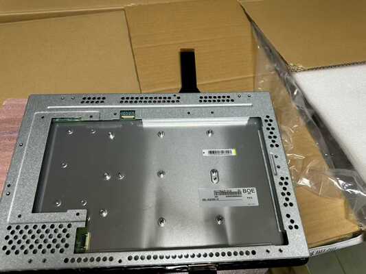 Giá tốt. Màn hình LCD ô tô BOE 17.4 inch với độ sáng 800 cd/m² và đầu nối 30 chân cho ứng dụng ngoài trời độ sáng cao trực tuyến